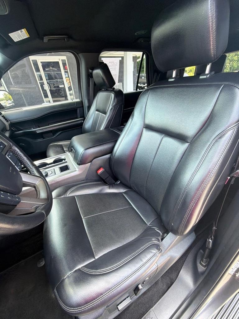Ford Expedition  2020