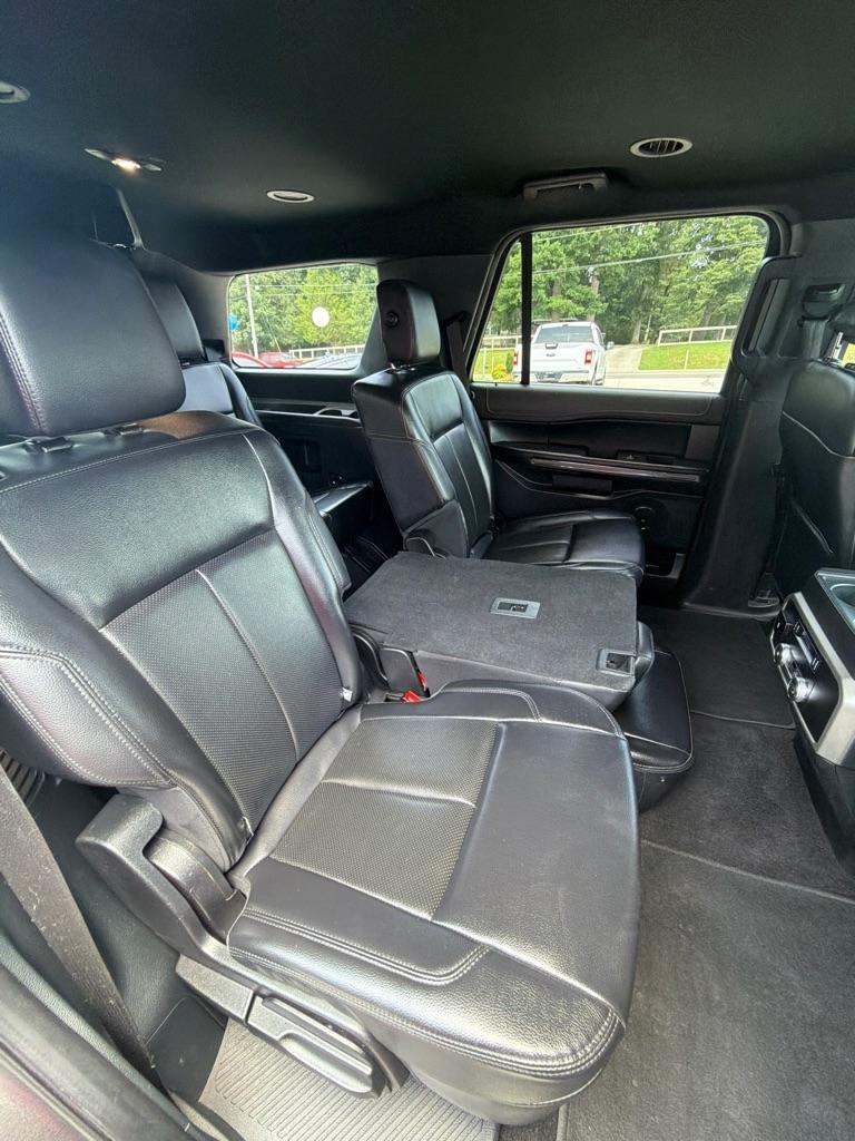 Ford Expedition  2020