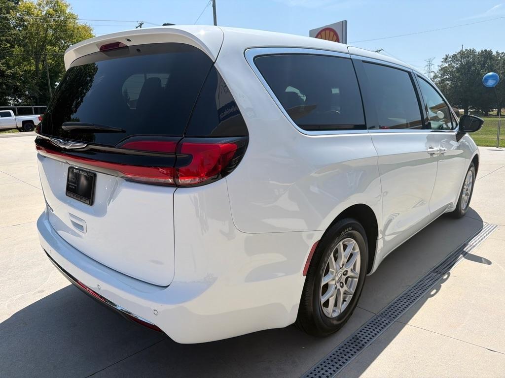Chrysler Pacifica  2025