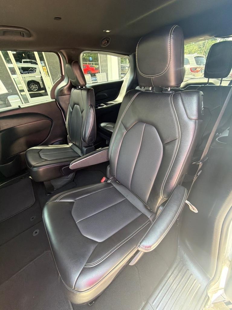 Chrysler Pacifica  2025