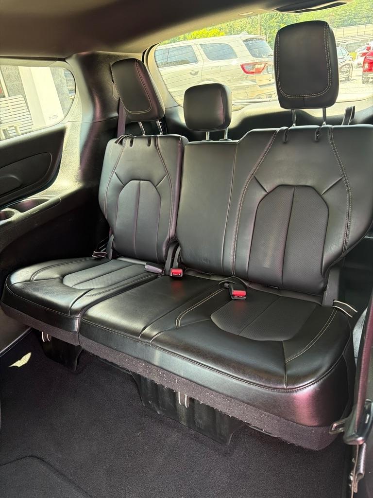 Chrysler Pacifica  2025