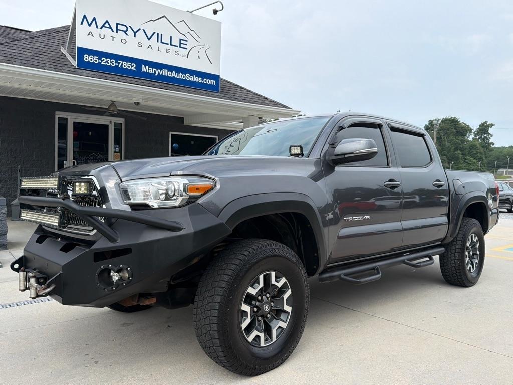 Toyota Tacoma  2016