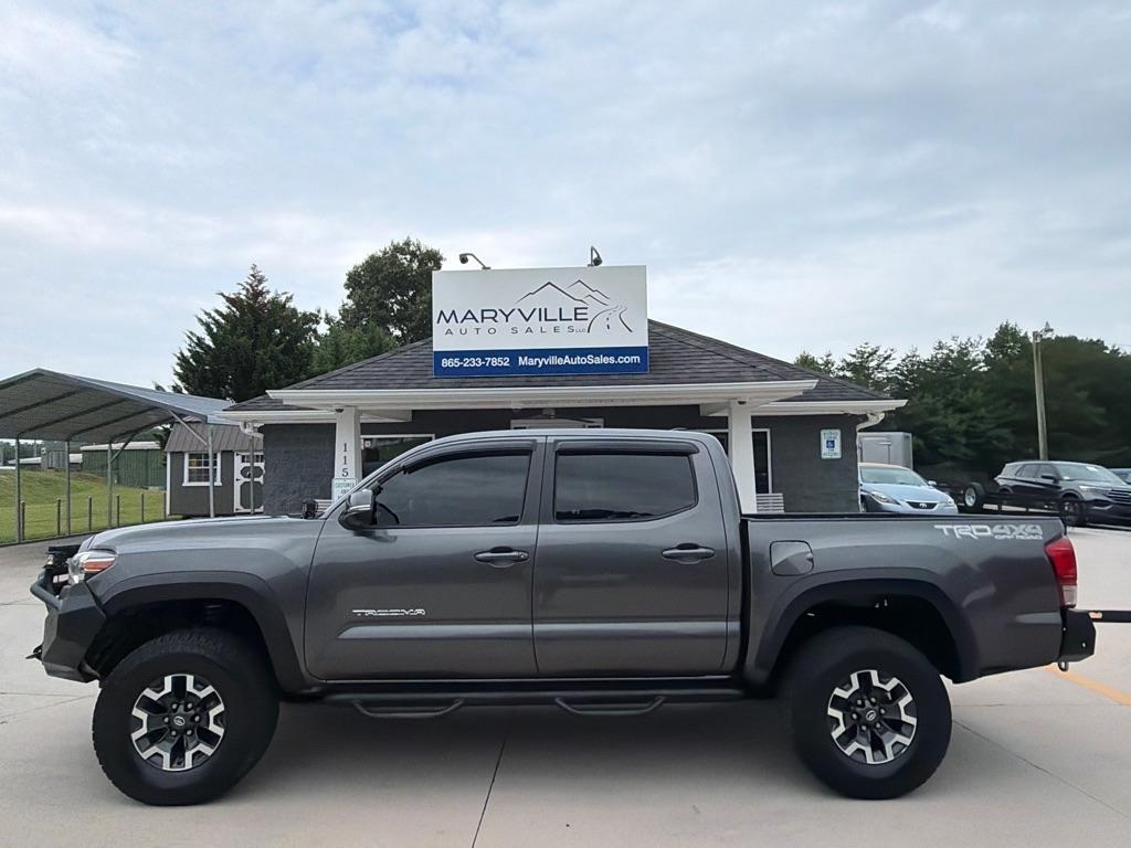 Toyota Tacoma  2016