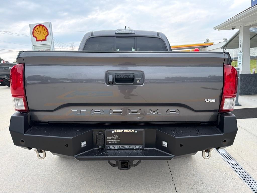 Toyota Tacoma  2016