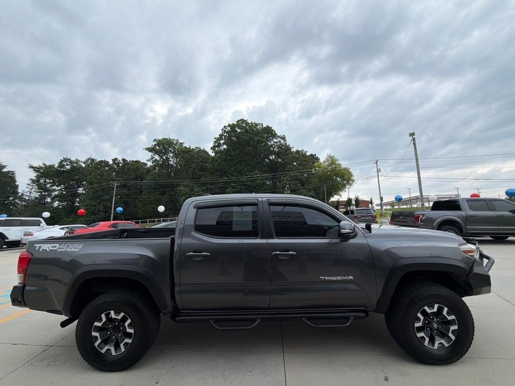 Toyota Tacoma  2016