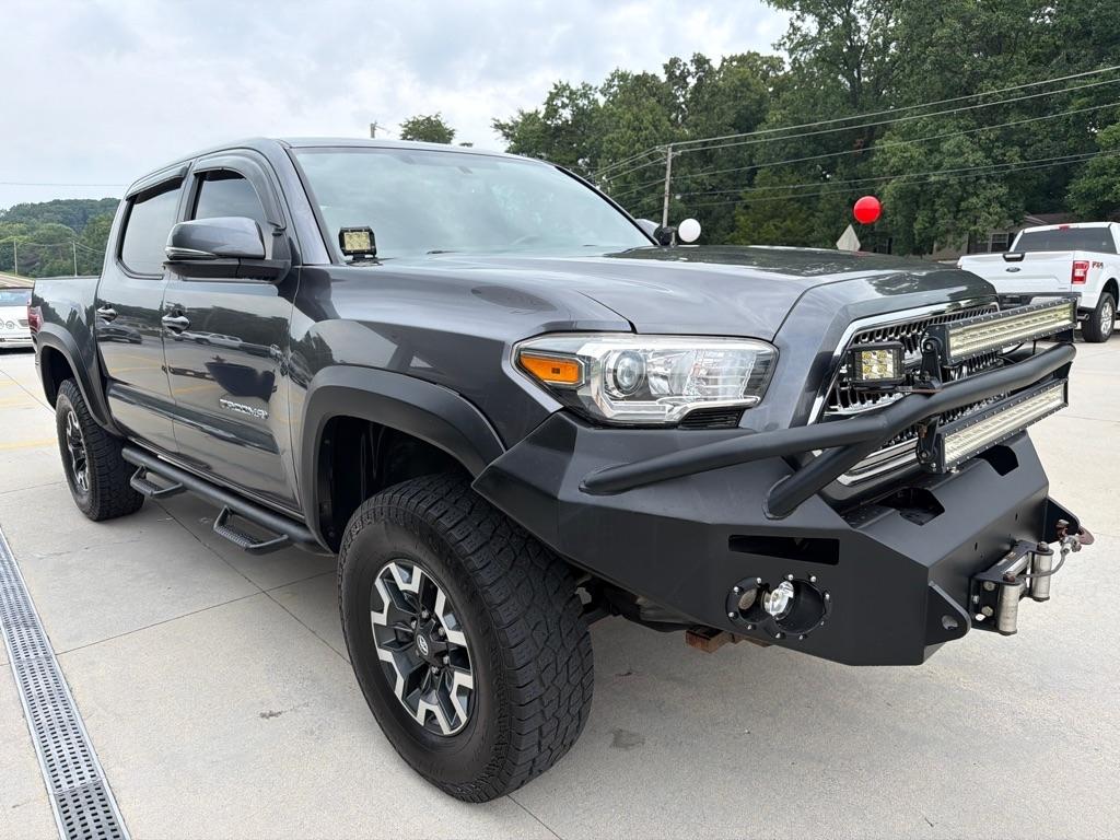 Toyota Tacoma  2016