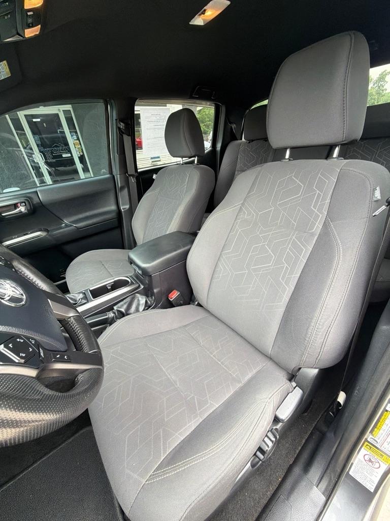 Toyota Tacoma  2016