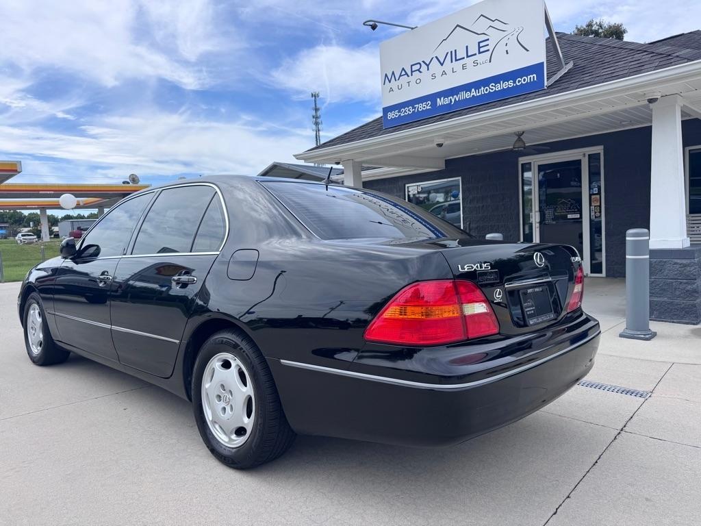Lexus LS 430  2001