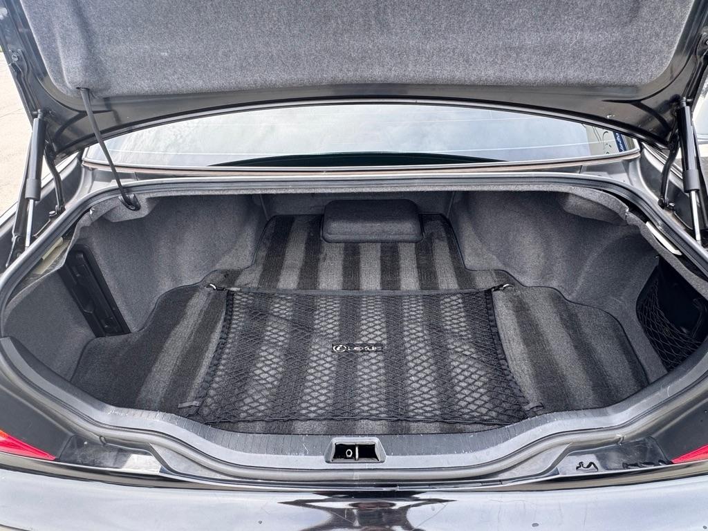 Lexus LS 430  2001