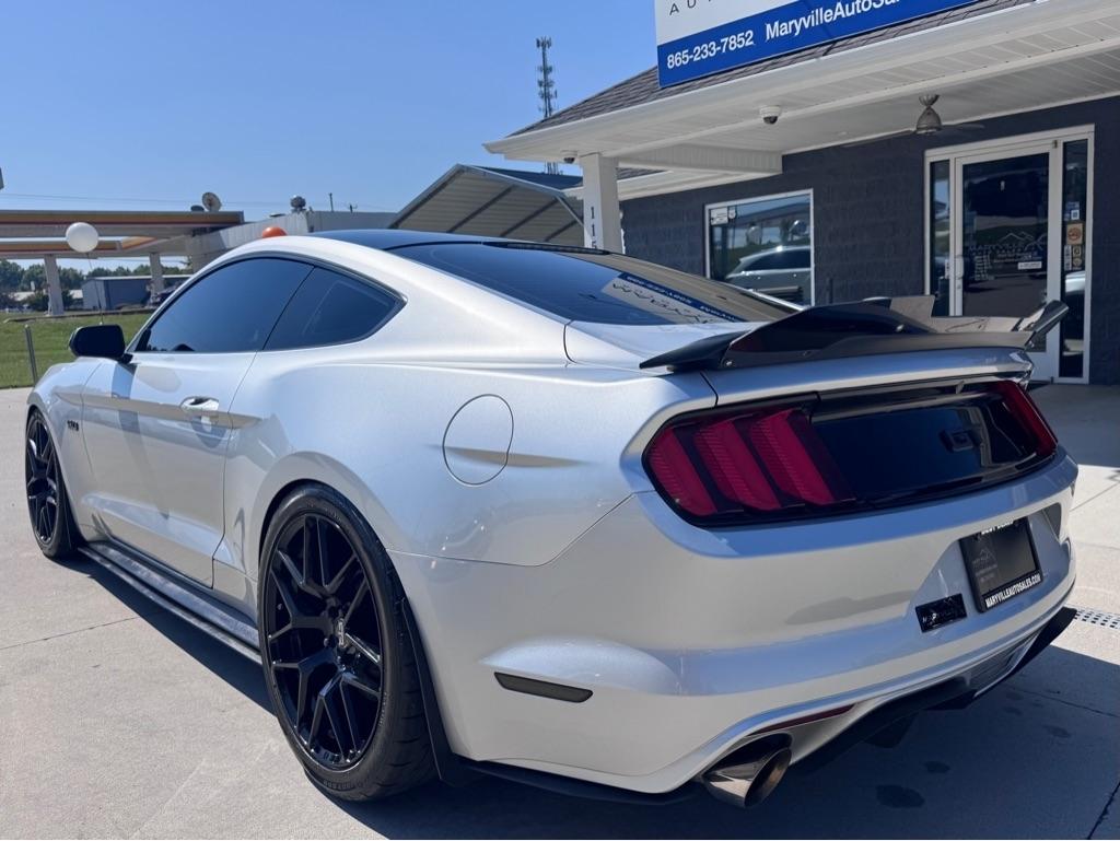 Ford Mustang  2017