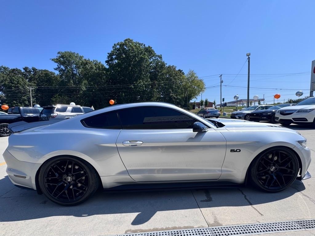 Ford Mustang  2017