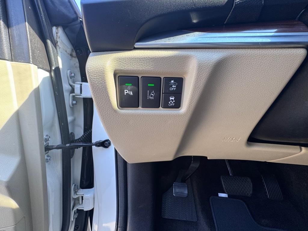 Acura MDX  2016