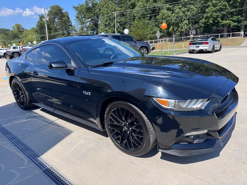 Ford Mustang  2017