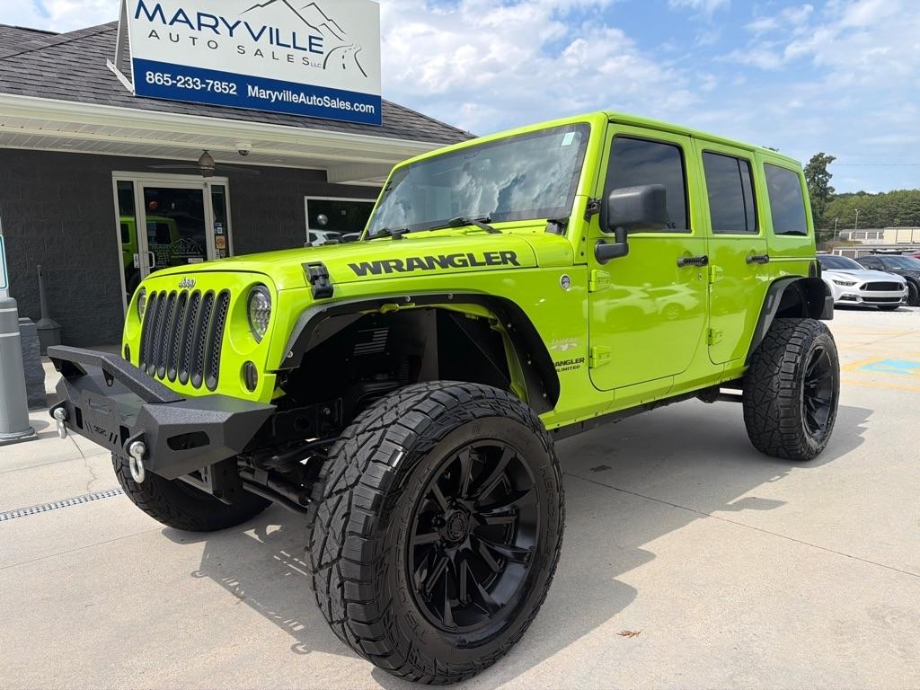 2013 Jeep Wrangler SAHARA