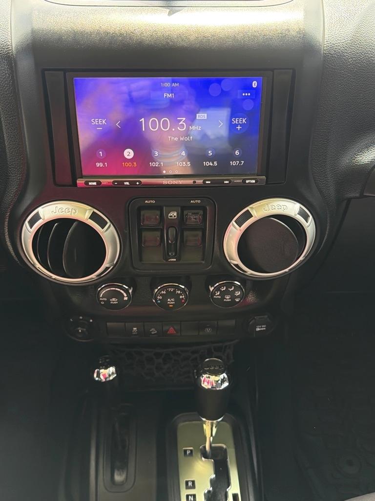 Jeep Wrangler  2013