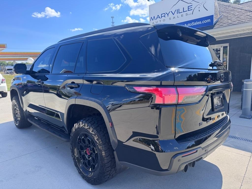 Toyota Sequoia  2023