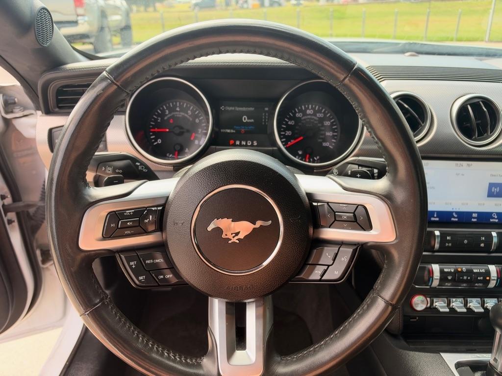 Ford Mustang  2021