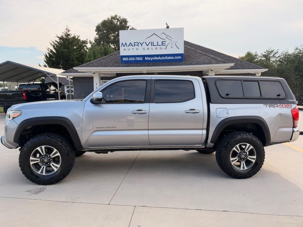 Toyota Tacoma  2016