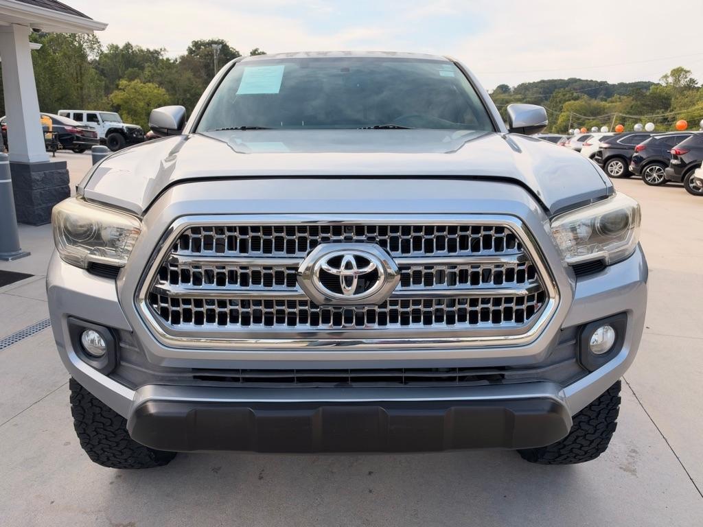Toyota Tacoma  2016