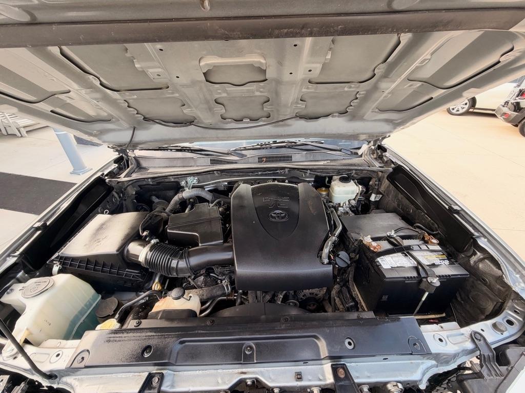 Toyota Tacoma  2016