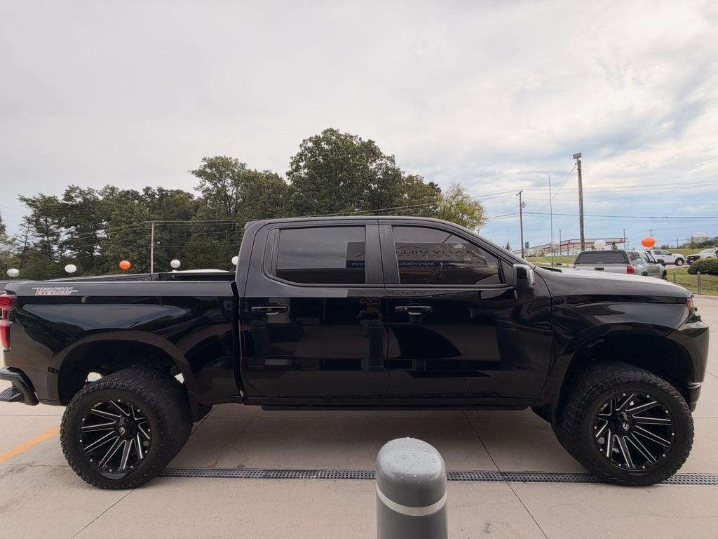 Chevrolet Silverado 1500  2021