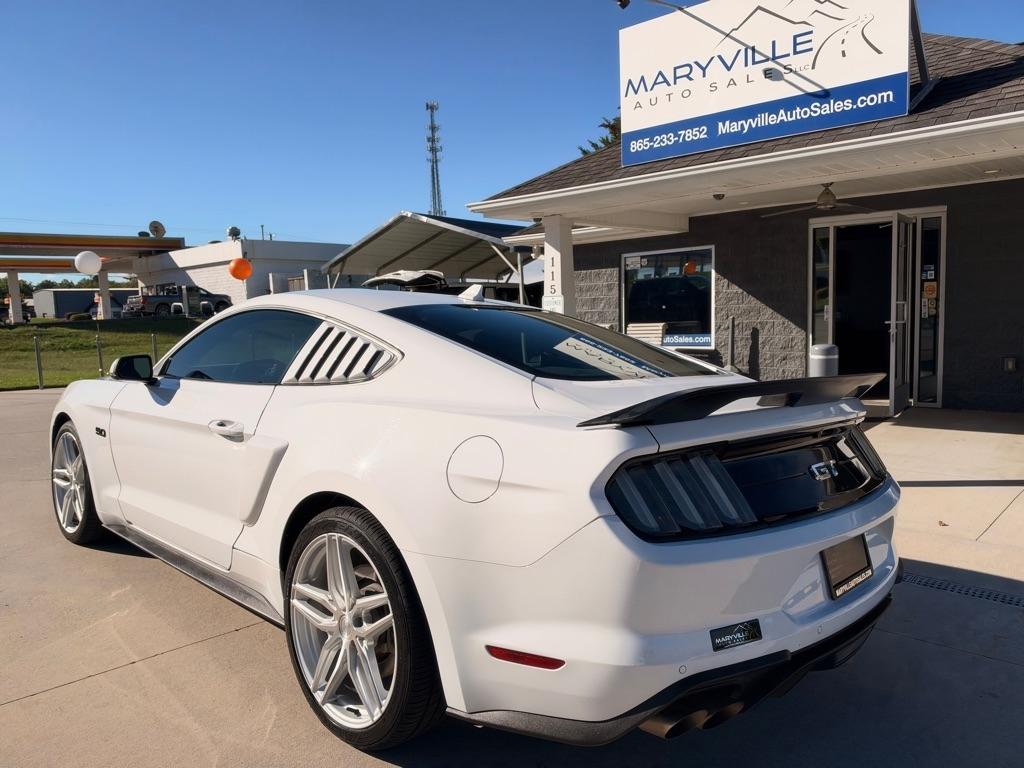 Ford Mustang  2023