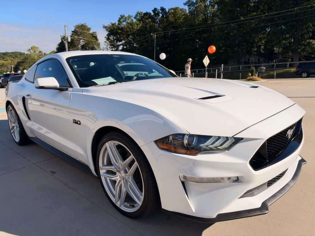 Ford Mustang  2023