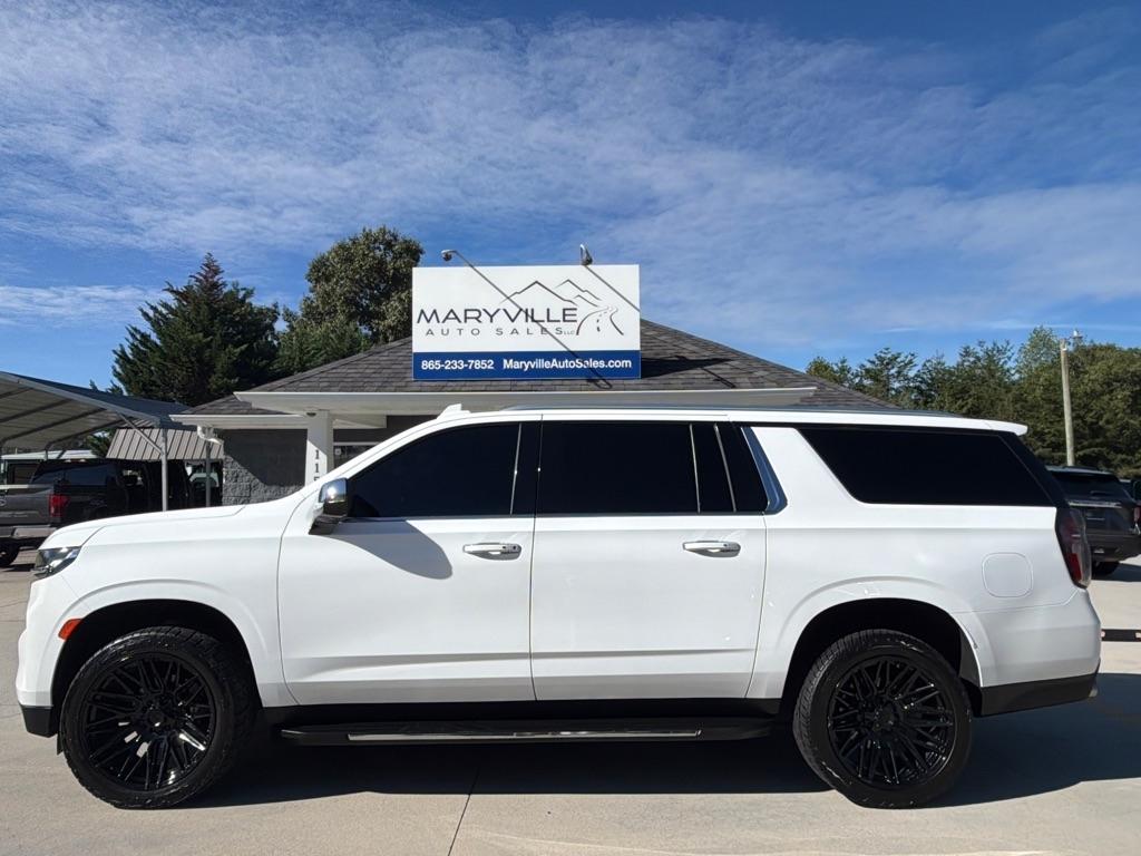 Chevrolet Suburban  2023