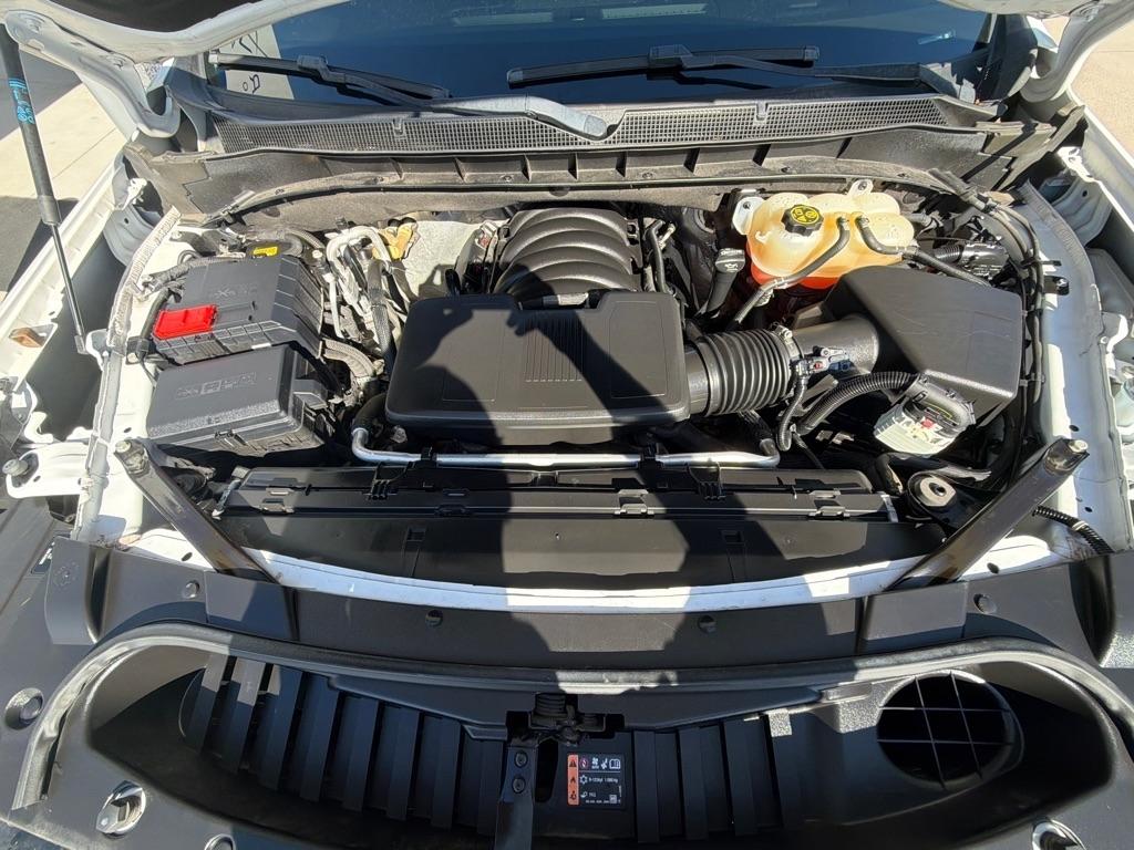 Chevrolet Suburban  2023