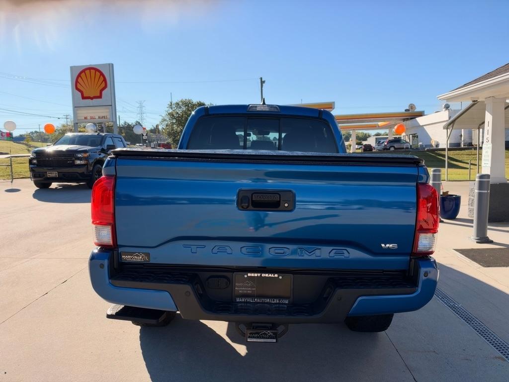 Toyota Tacoma  2016