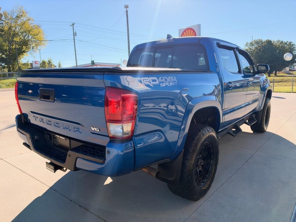 Toyota Tacoma  2016