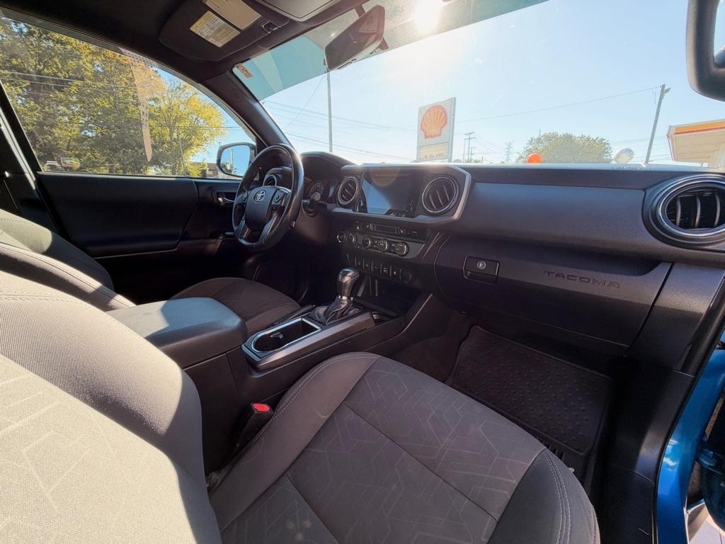 Toyota Tacoma  2016