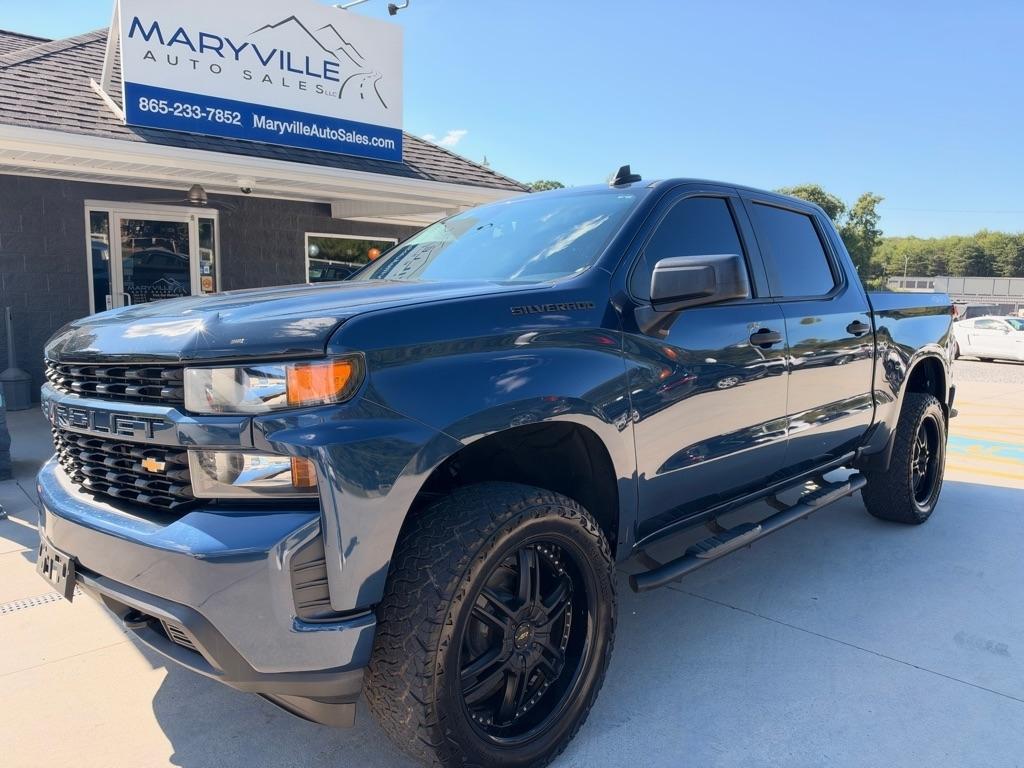 2019 Chevrolet Silverado 1500 CUSTOM