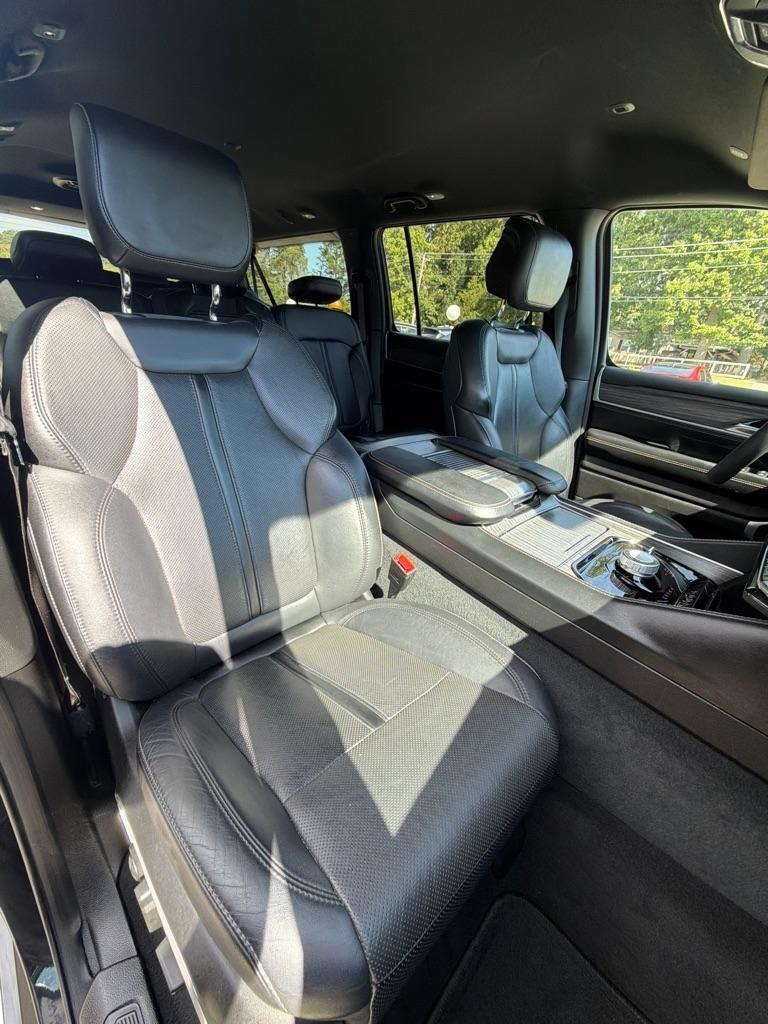 Jeep Wagoneer L  2024