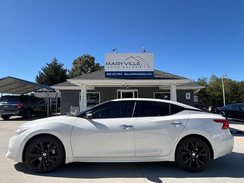 Nissan Maxima  2018