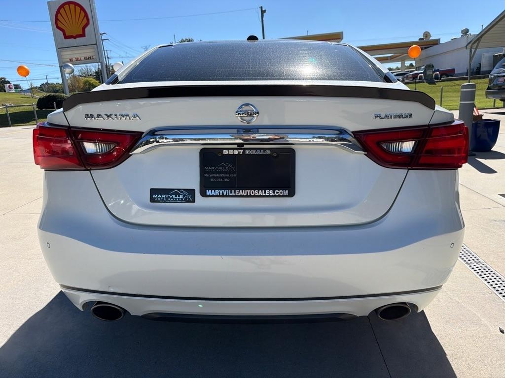 Nissan Maxima  2018