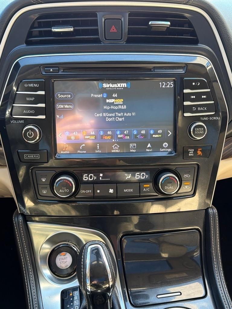 Nissan Maxima  2018
