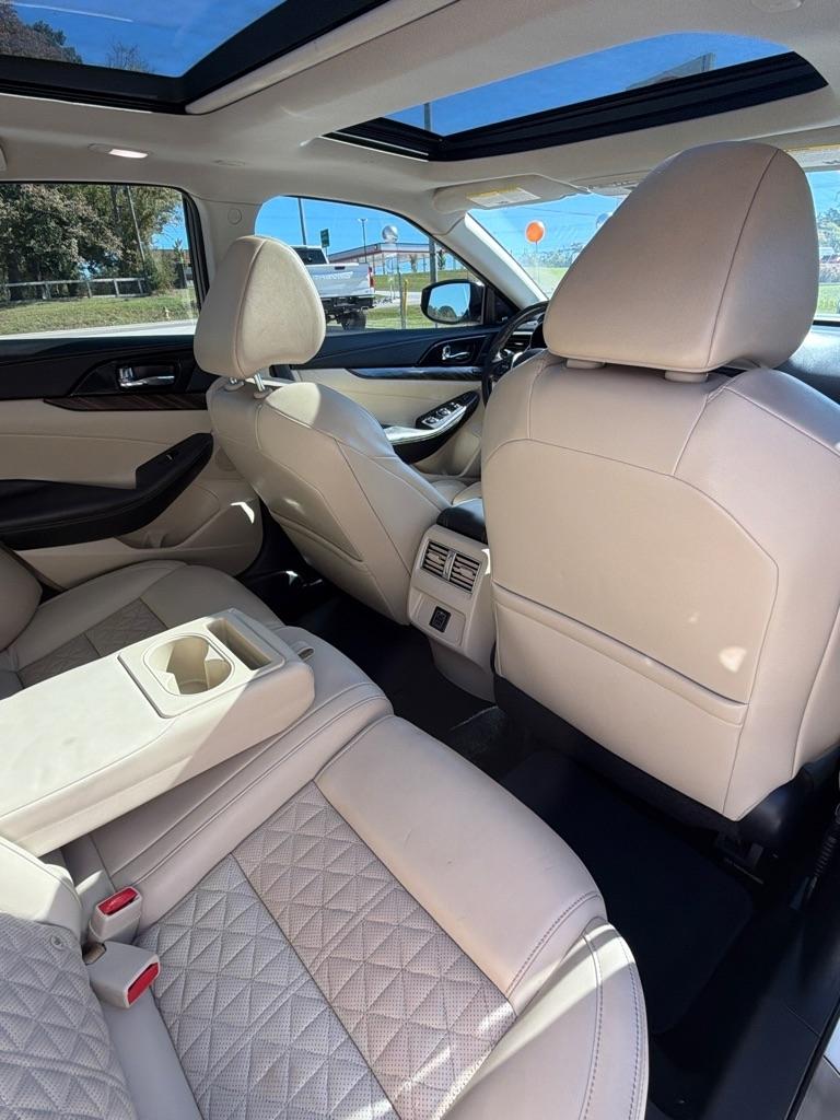 Nissan Maxima  2018
