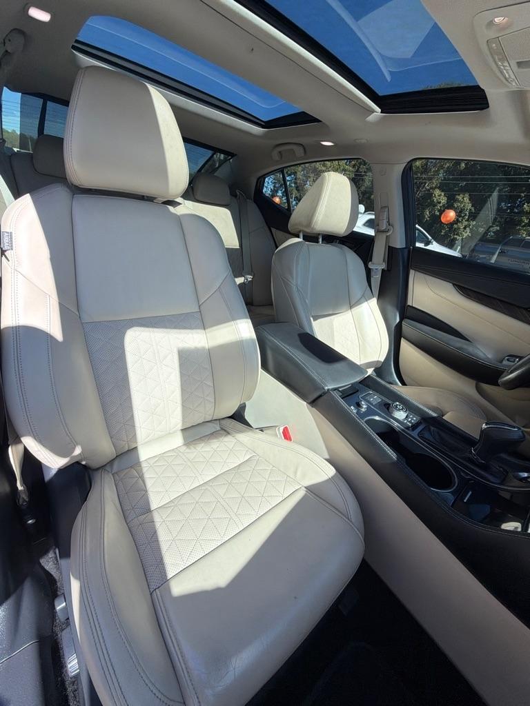 Nissan Maxima  2018