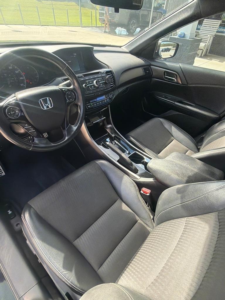 Honda Accord Sedan  2017