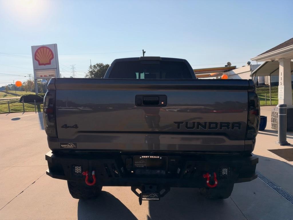 Toyota Tundra 4WD  2017