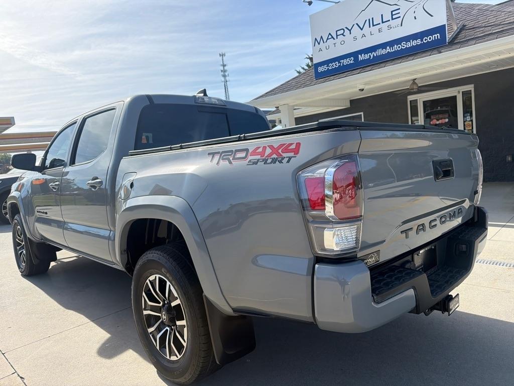 Toyota Tacoma  2021