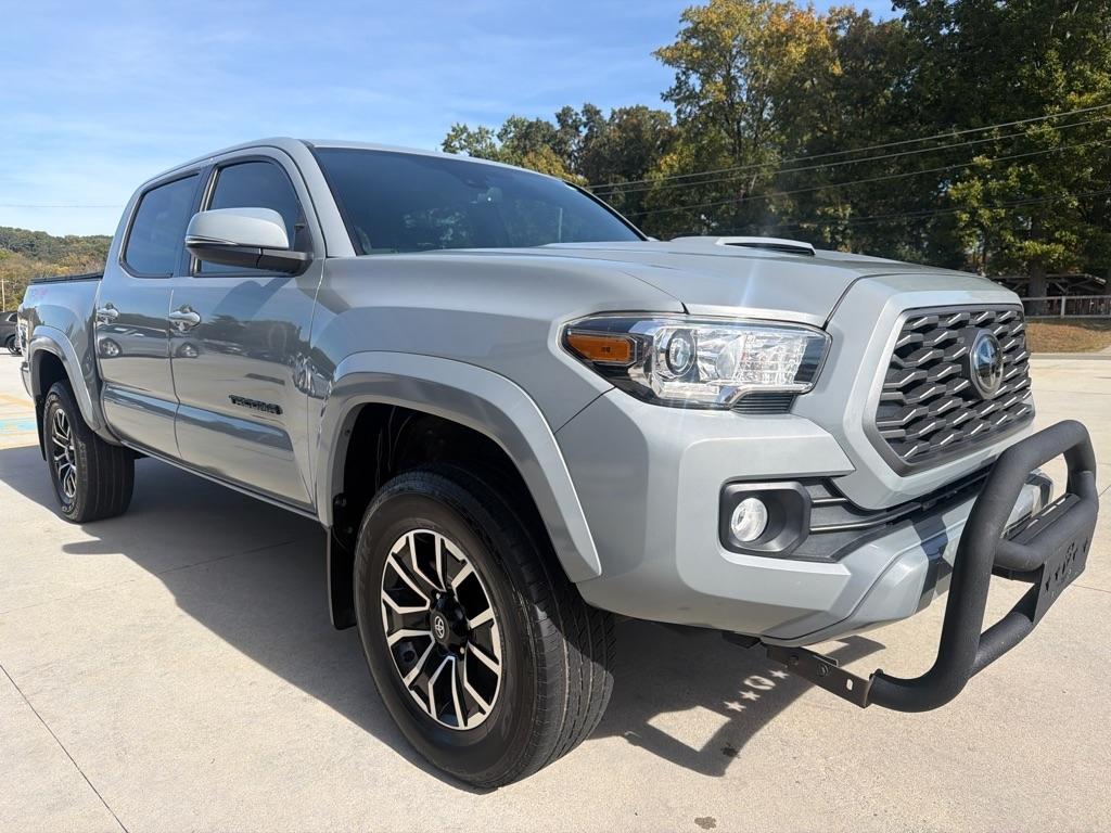 Toyota Tacoma  2021
