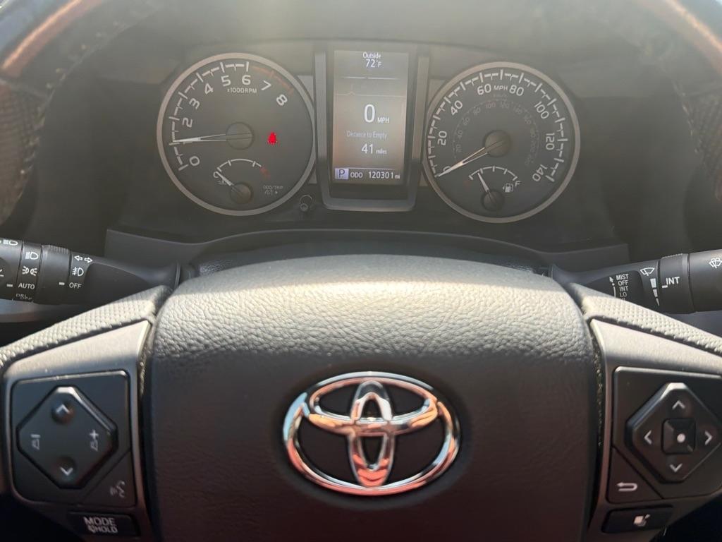 Toyota Tacoma  2021