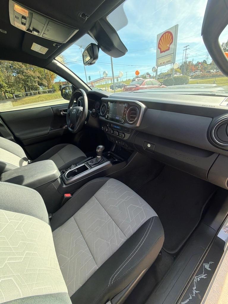 Toyota Tacoma  2021