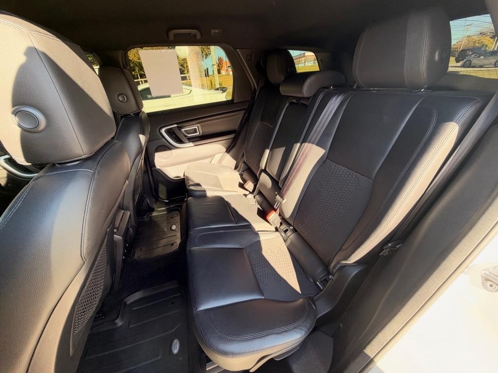 Land Rover Discovery Sport  2017
