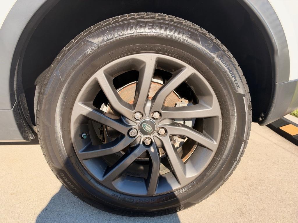 Land Rover Discovery Sport  2017