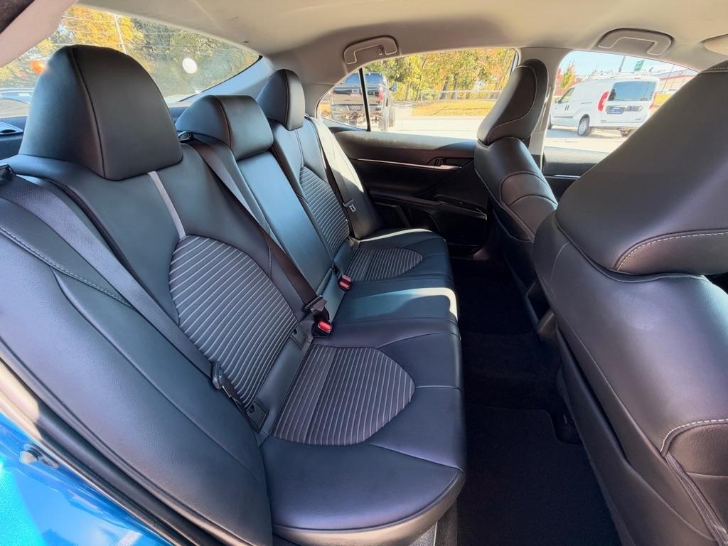 Toyota Camry  2020