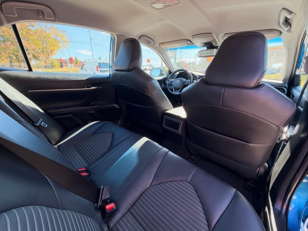 Toyota Camry  2020