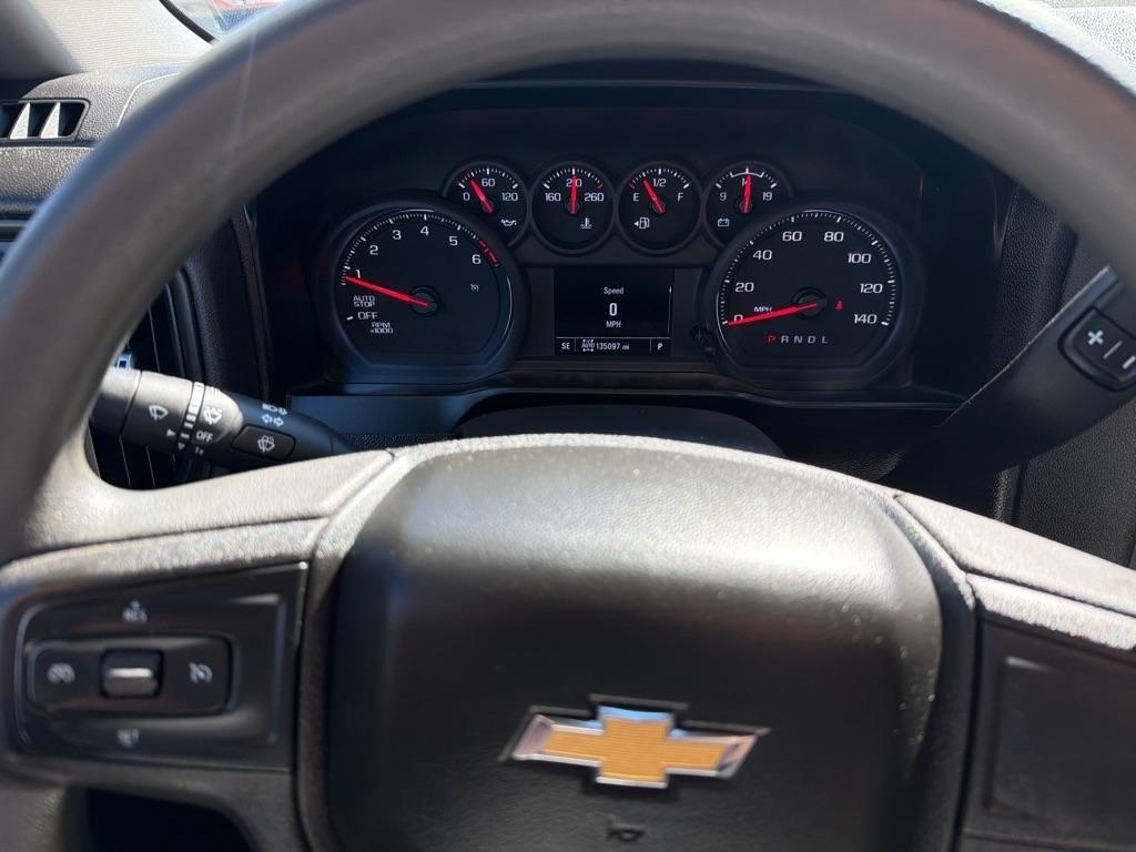 Chevrolet Silverado 1500  2021
